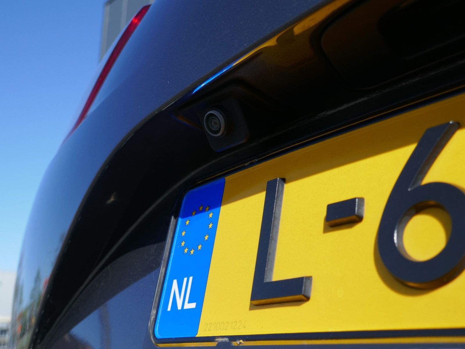 Vehicle Image 6
