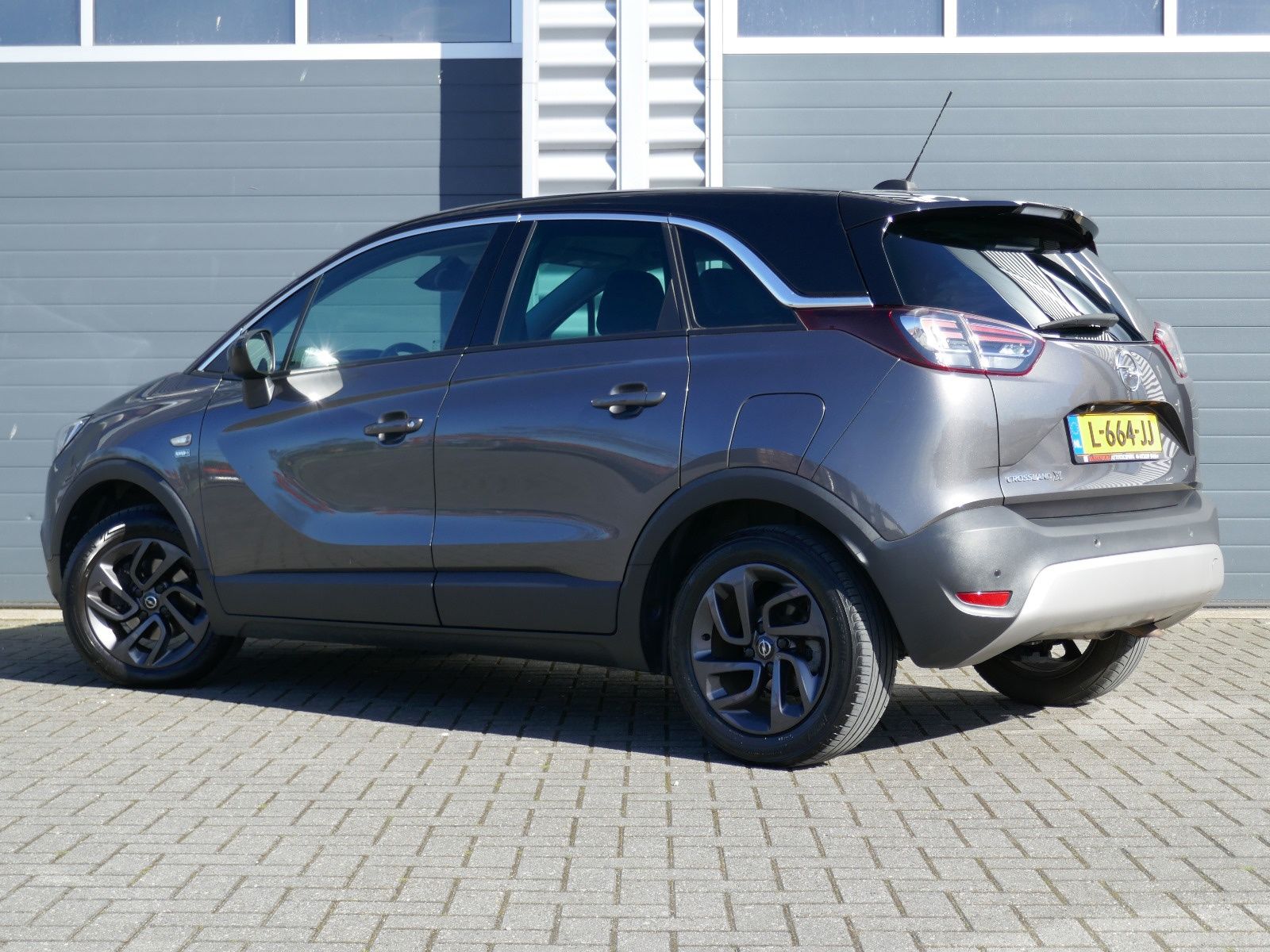 Vehicle Image 19