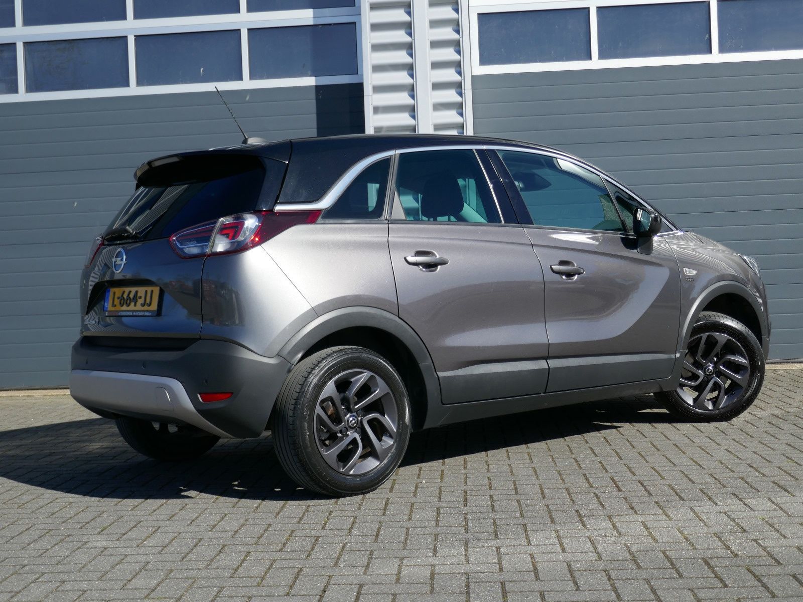 Vehicle Image 21