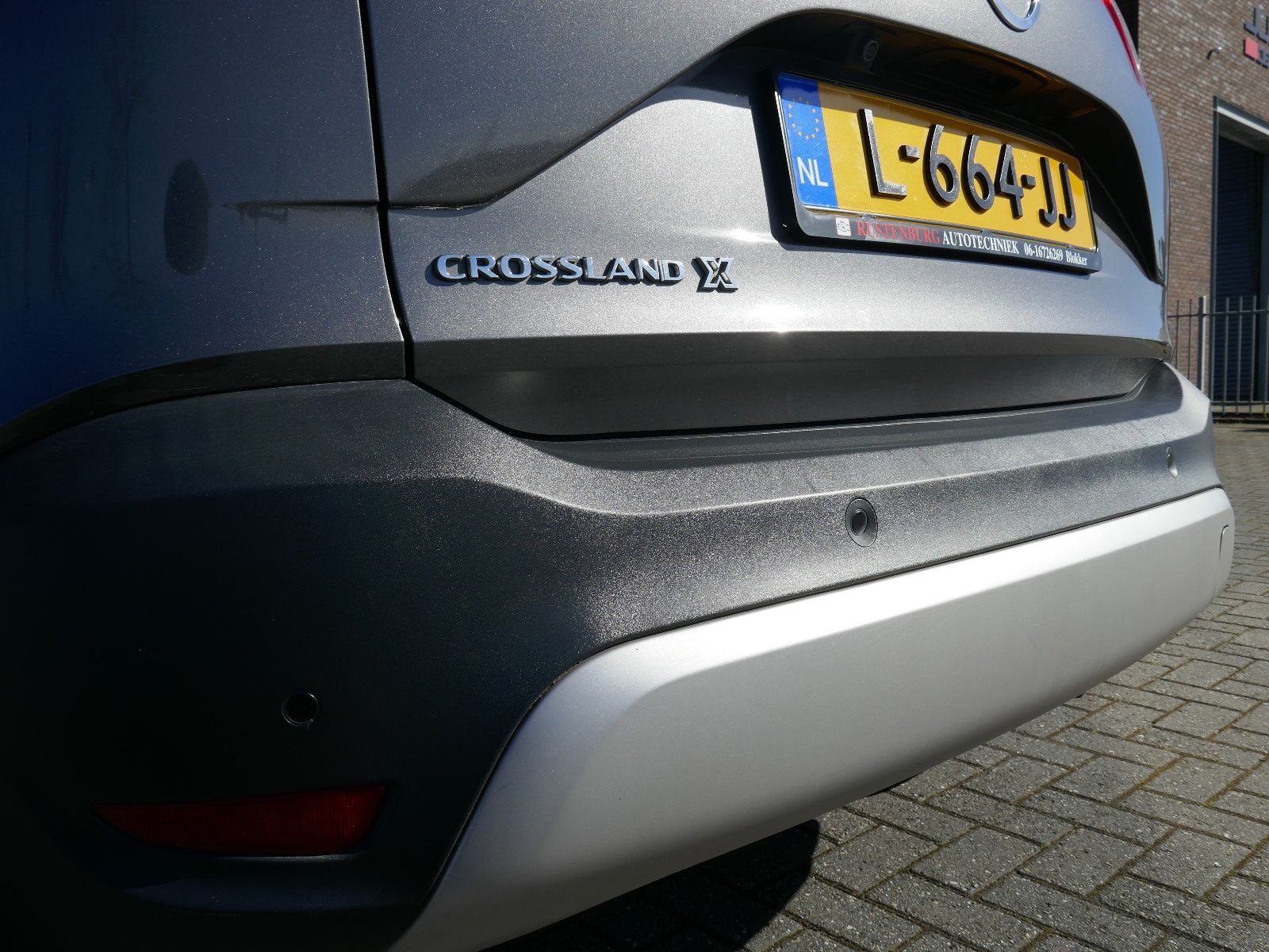 Vehicle Image 23